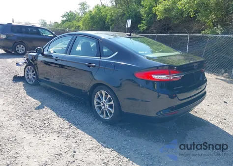 2017 Ford Fusion Hybrid Se z USA, uszkodzony, nr VIN 3FA6P0LU5HR344879